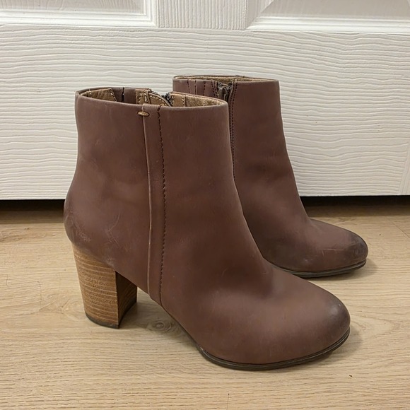 Vionic Shoes - Vionic Brown Leather Block Heel Going Out Comfort Kennedy Ankle Boots Size 7.5